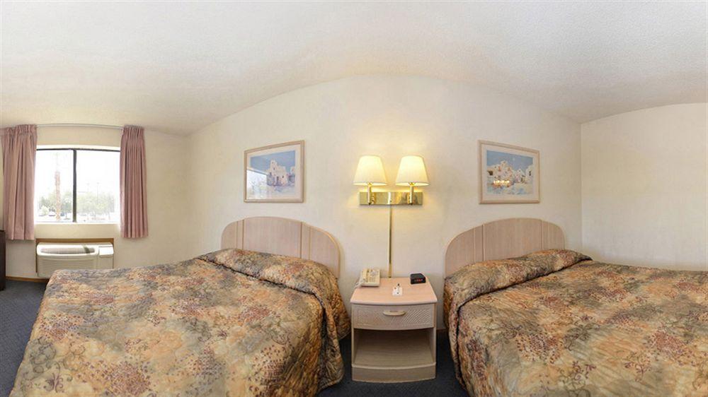 Hotel Super 8 By Wyndham Yuma Extérieur photo